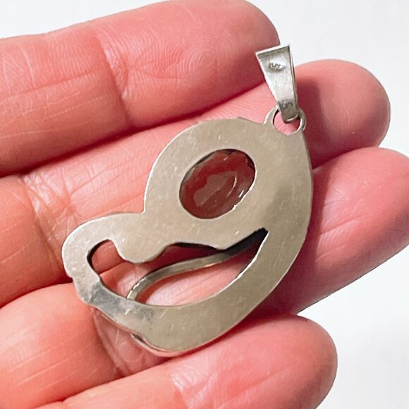 Vintage Sterling Silver Gemstone Oval Pendant With Intricate Swirl Design - Picture 4 of 7